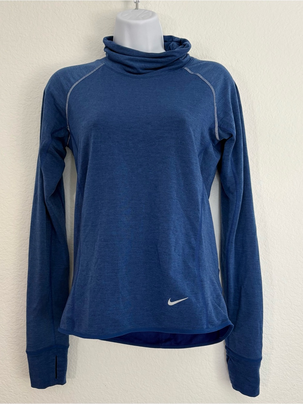 Nike Womens Dri Fit Spring Long Sleeve Top XS Athletic Gym Workout Sport